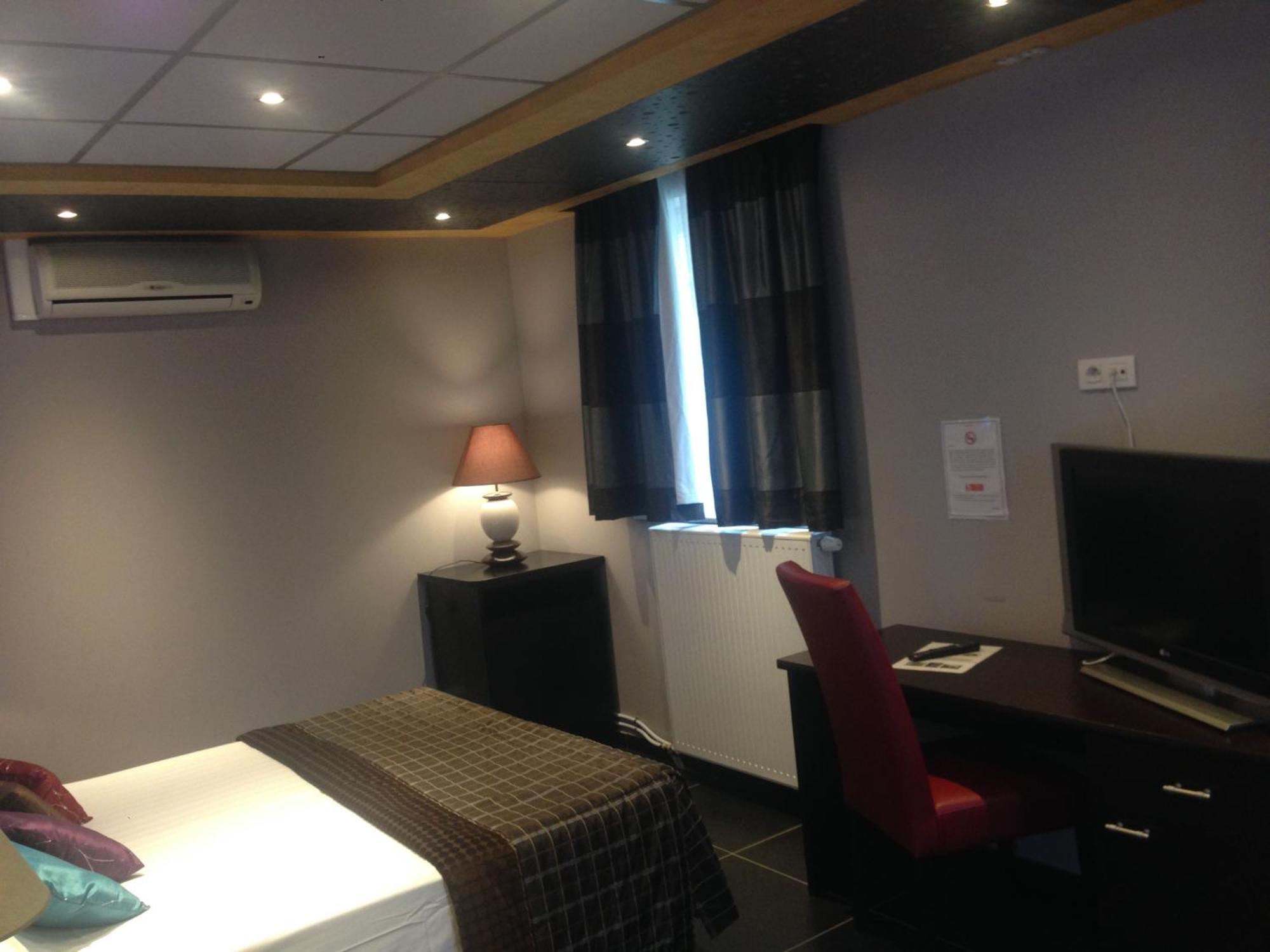 Apparthotel Belle Vue ลา ลูเวียร์เร ภายนอก รูปภาพ