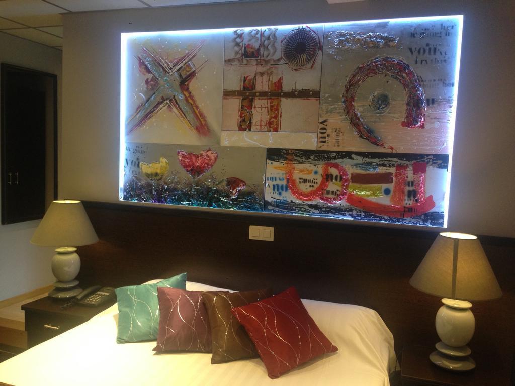 Apparthotel Belle Vue ลา ลูเวียร์เร ภายนอก รูปภาพ